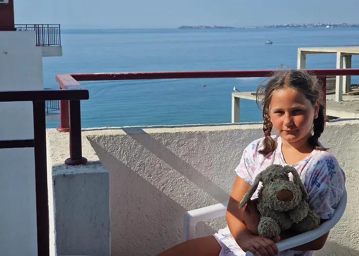 Apartment Robinson Sea Nessebar View