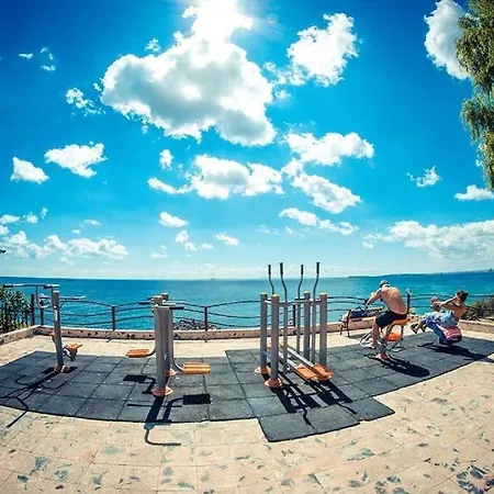 Апартамент Robinson Sea Nessebar View Свети Влас