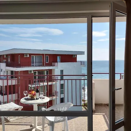 Robinson Sea Nessebar View Апартамент Свети Влас